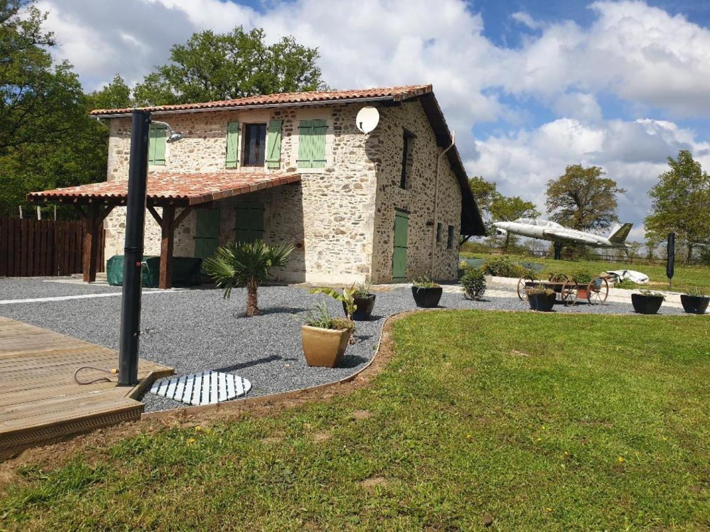 La Maison Du Lac Lavaud Saint-Quentin-sur-Charente المظهر الخارجي الصورة